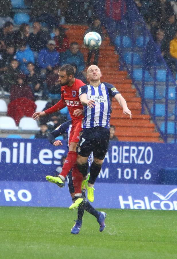 Fotos: Las imágenes del Deportiva-Numancia