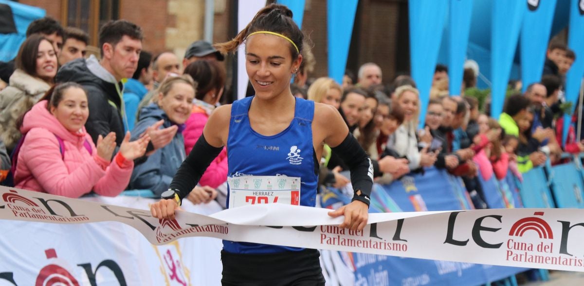 Fotos: La meta de los 10km Ciudad de León