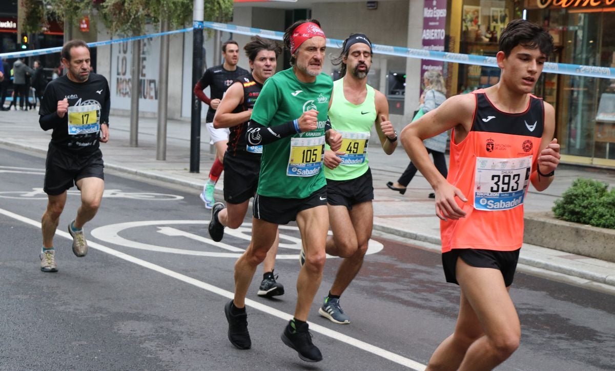 Fotos: Los 10km de León, a su paso por Ordoño II