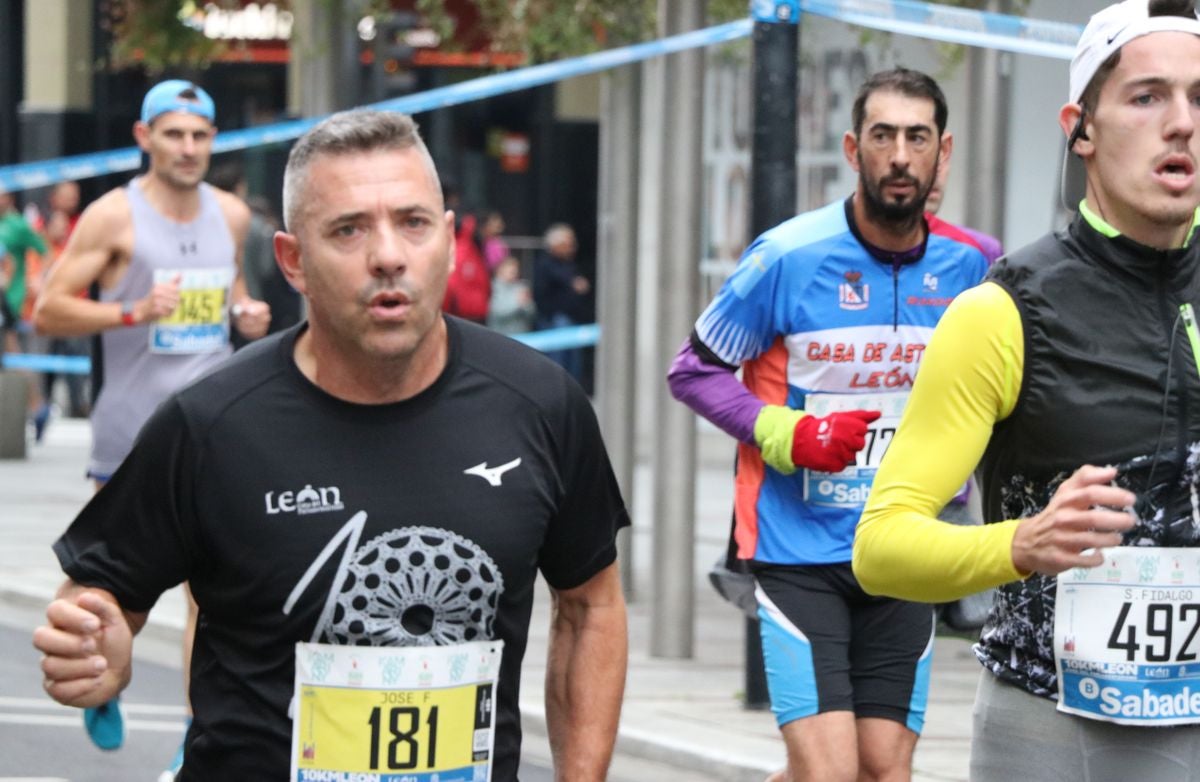 Fotos: Los 10km de León, a su paso por Ordoño II