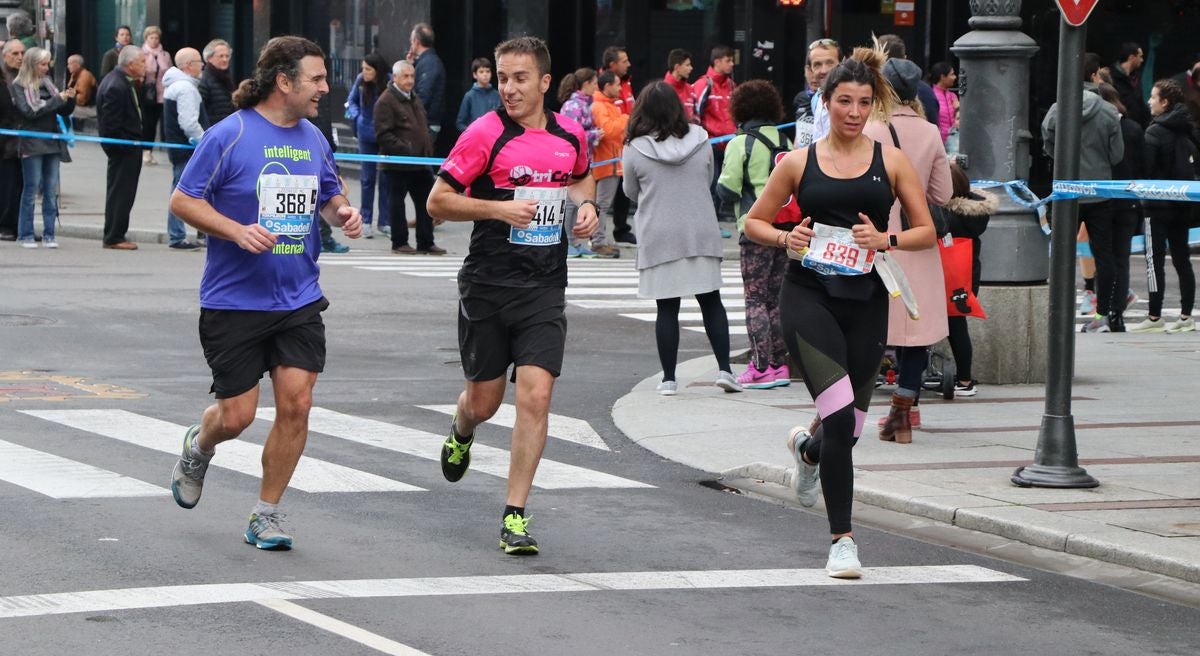 Fotos: Los 10km de León, a su paso por Ordoño II