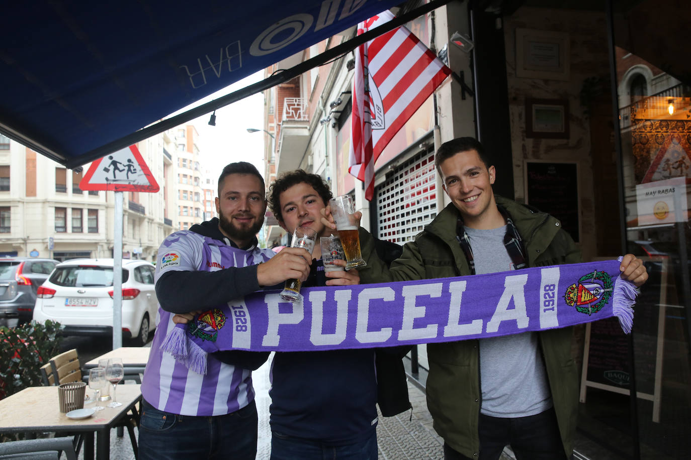 La afición del Pucela en Bilbao, antes del encuentro contra el Athletic.