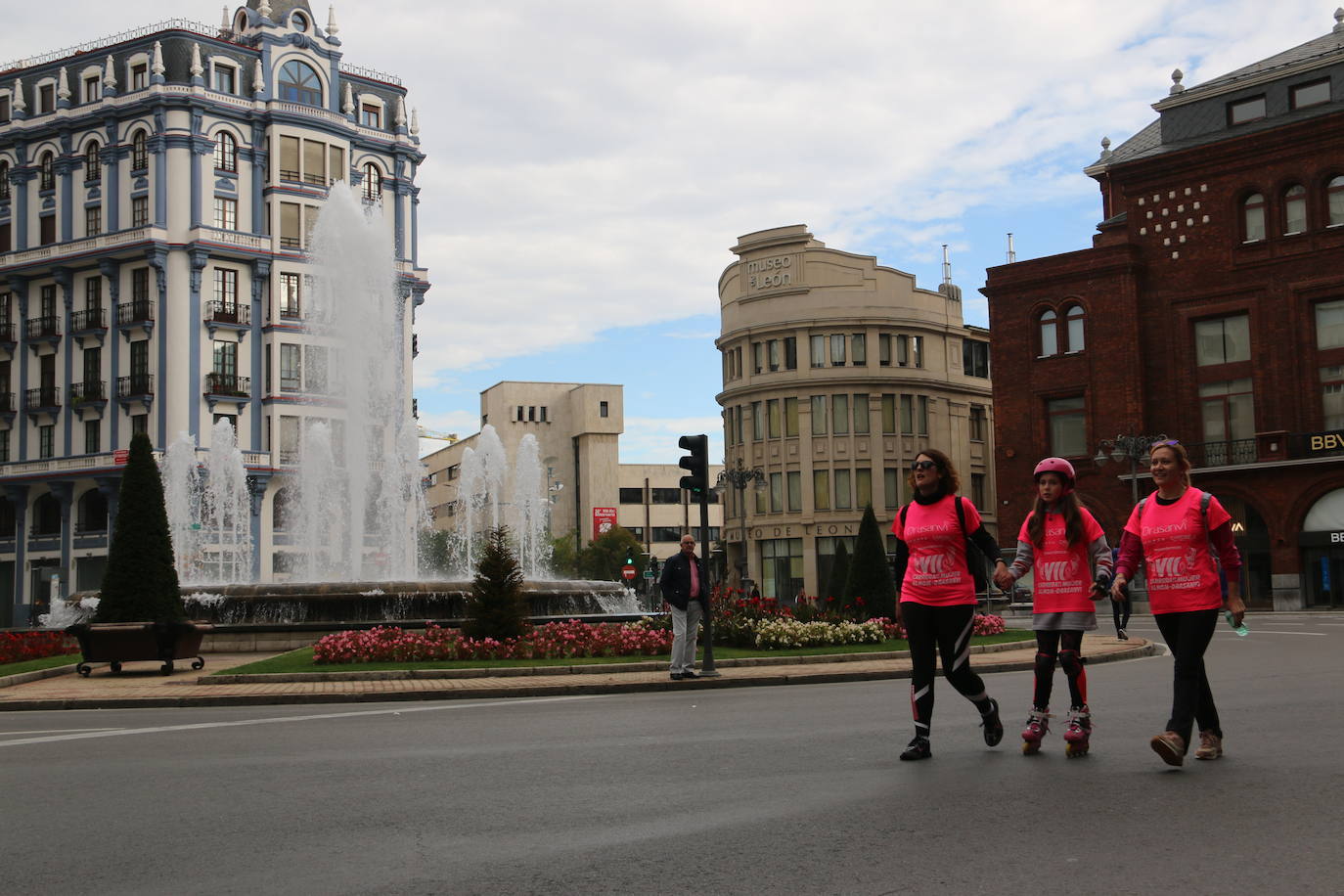 Fotos: (I) Carrera de la Mujer Almon-Drasanvi León 2019