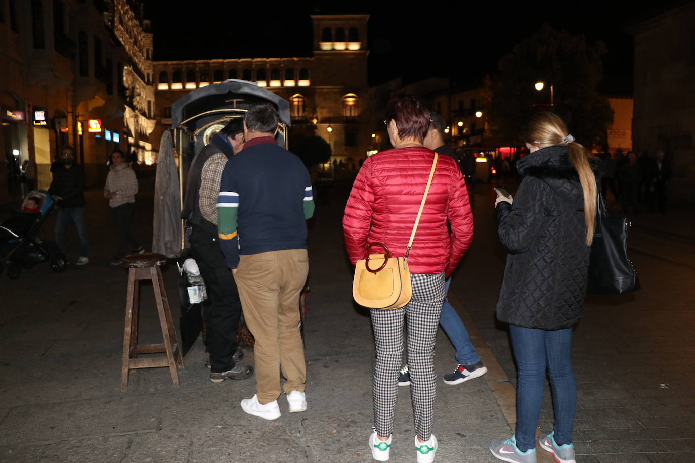 Fotos: El castañero vuelve a la calle Ancha