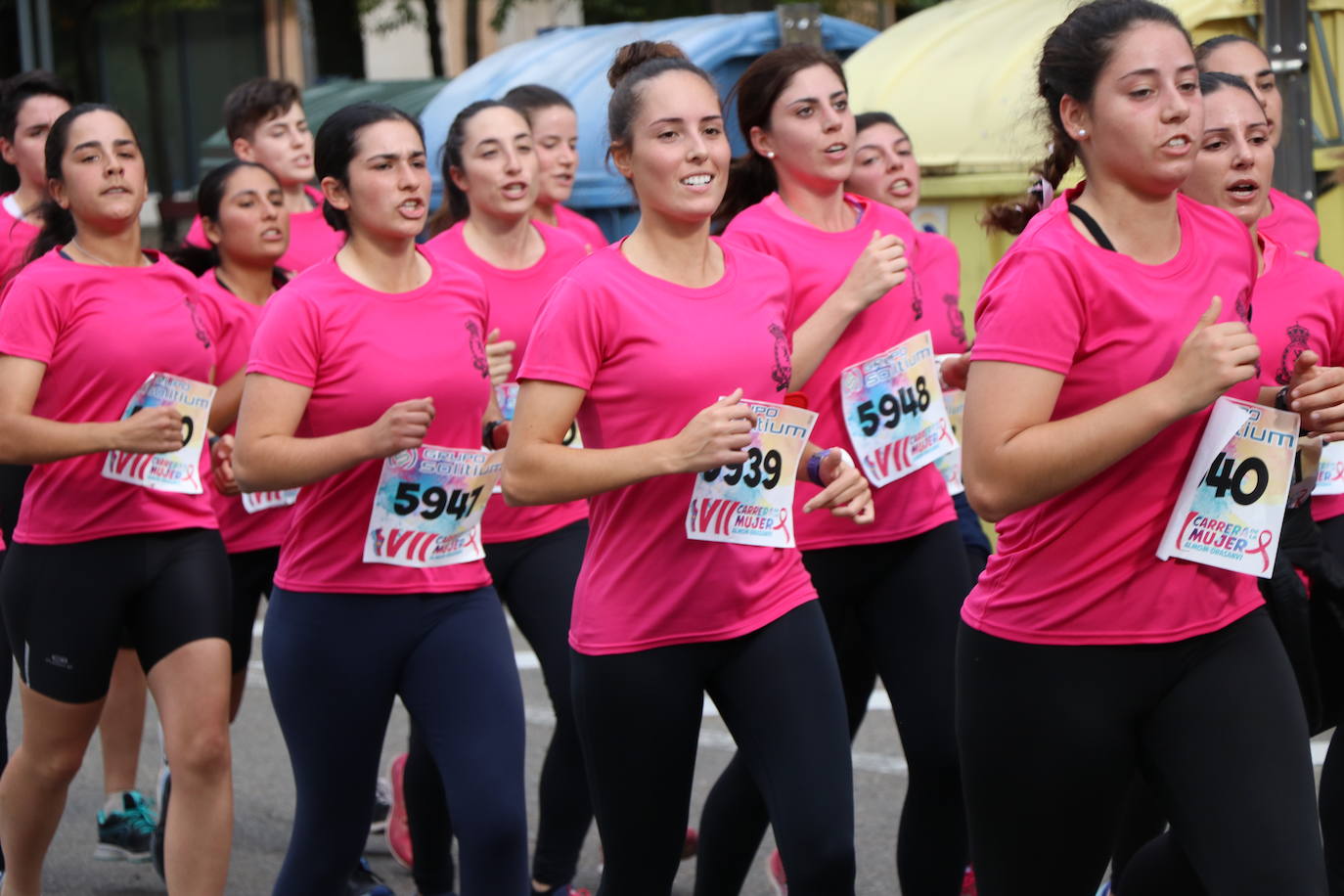 La ciudad de León acoge una nueva carrera de la lucha contra el cáncer de mama.