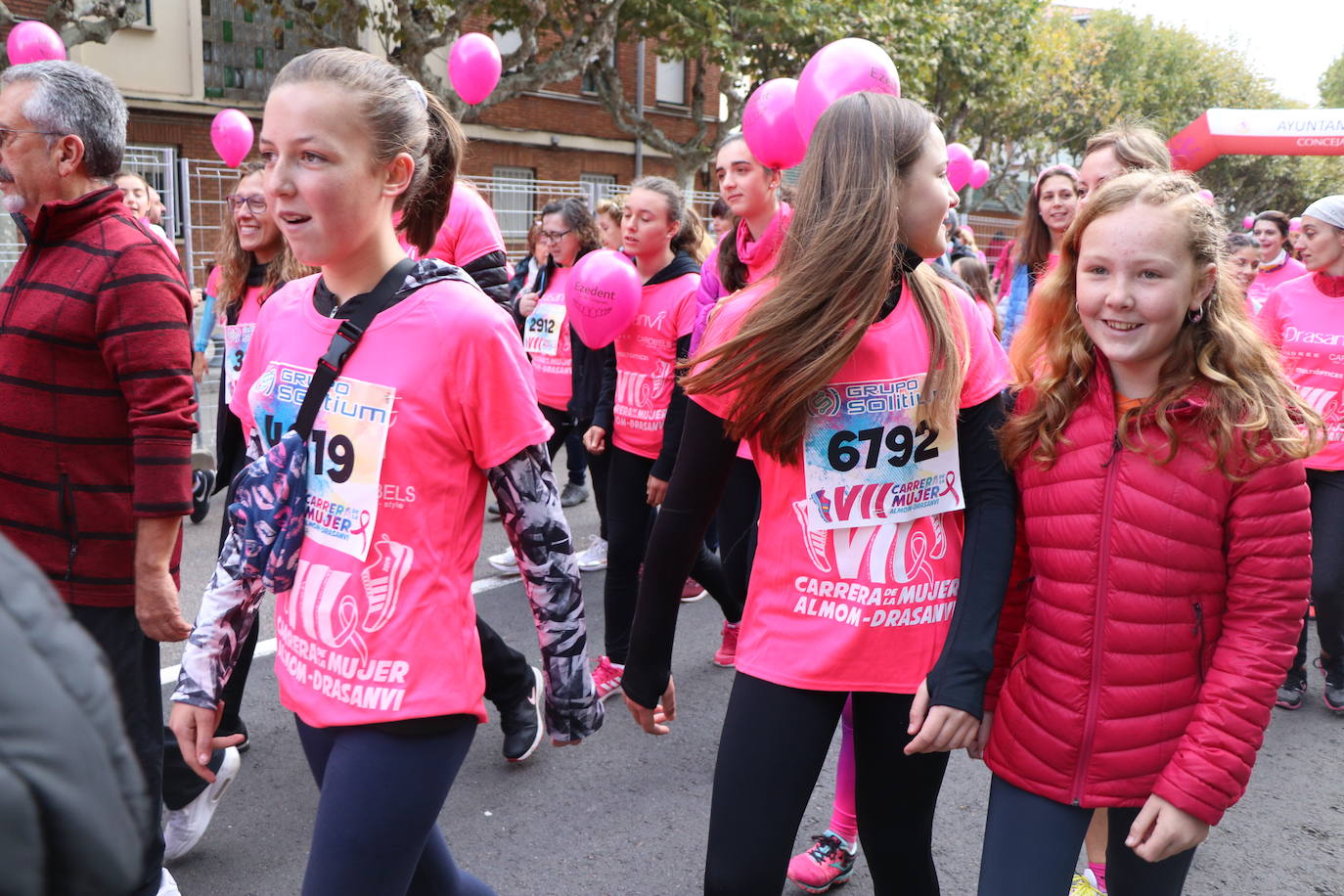 La ciudad de León acoge una nueva carrera de la lucha contra el cáncer de mama.