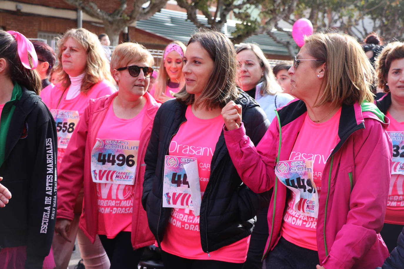 La ciudad de León acoge una nueva carrera de la lucha contra el cáncer de mama.