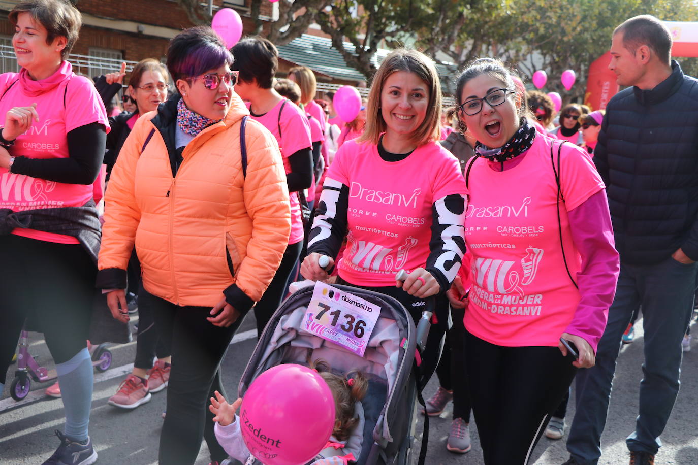 La ciudad de León acoge una nueva carrera de la lucha contra el cáncer de mama.