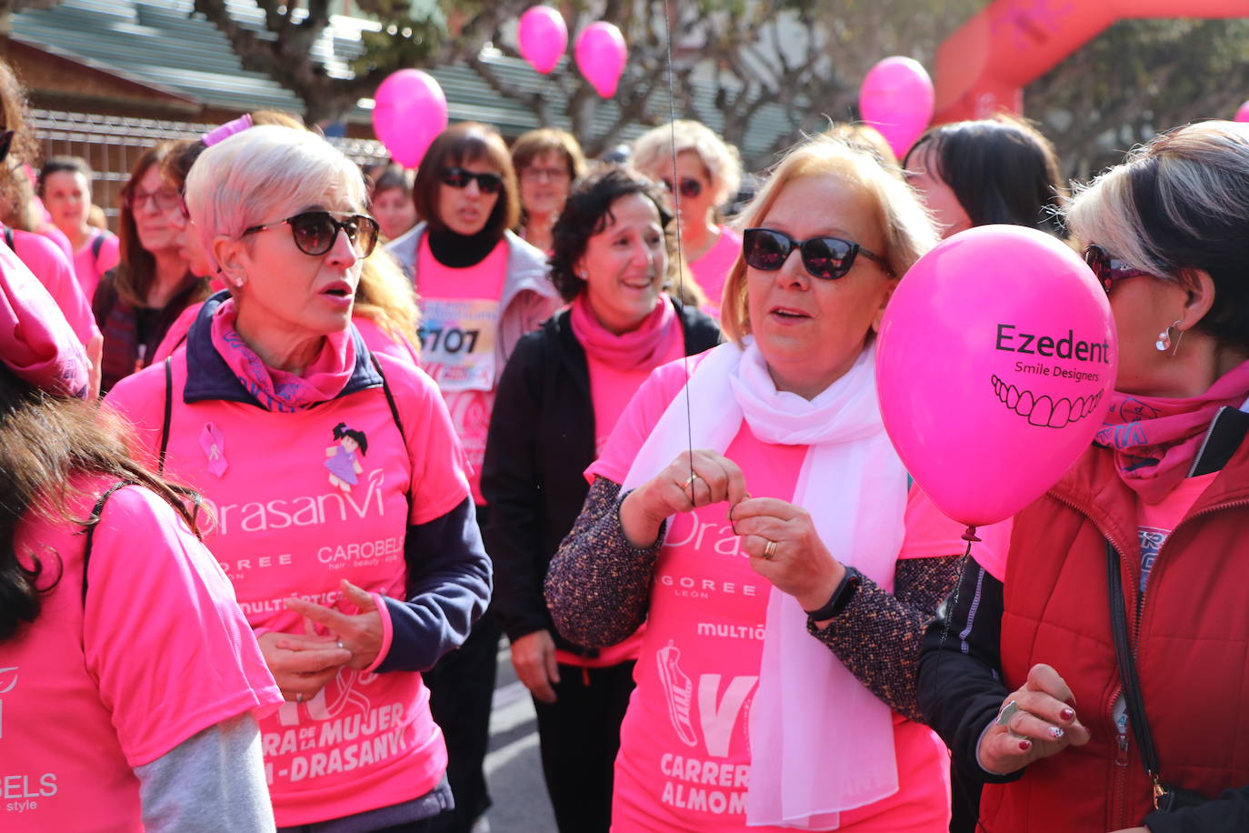 La ciudad de León acoge una nueva carrera de la lucha contra el cáncer de mama.