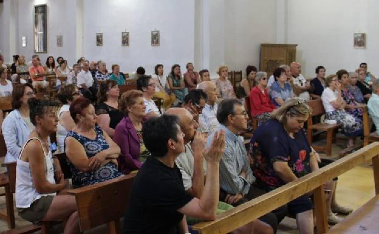 Reunión anterior de los representantes del Obispado de León en Villaverde de Arcayos.