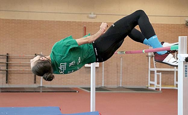 Galería. Dani Pérez, durante uno de sus entrenamientos en el CAR de León.