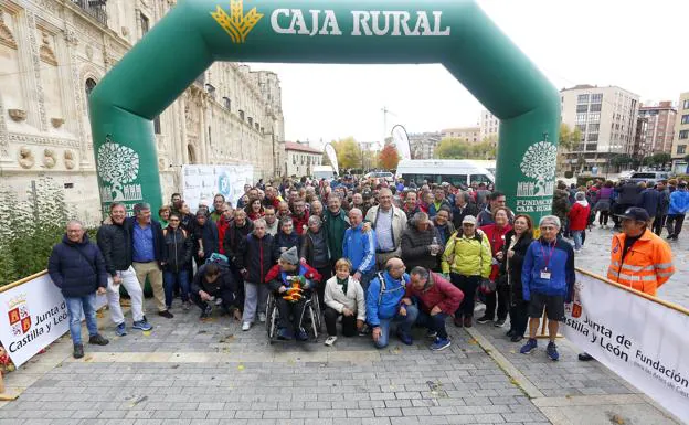 Galería. Salida de la Marcha Asprona.