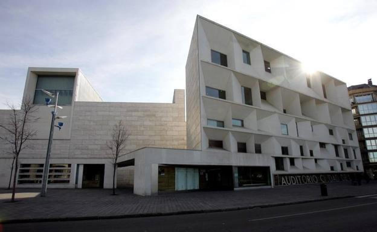 Fachada del Auditorio de León.