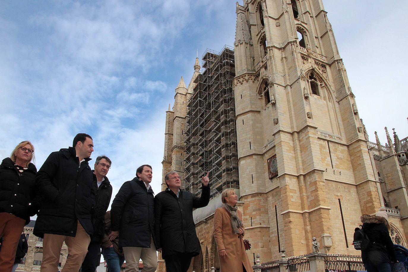 Fotos: Alfonso Fernández Mañueco protagoniza el acto de campaña del PP