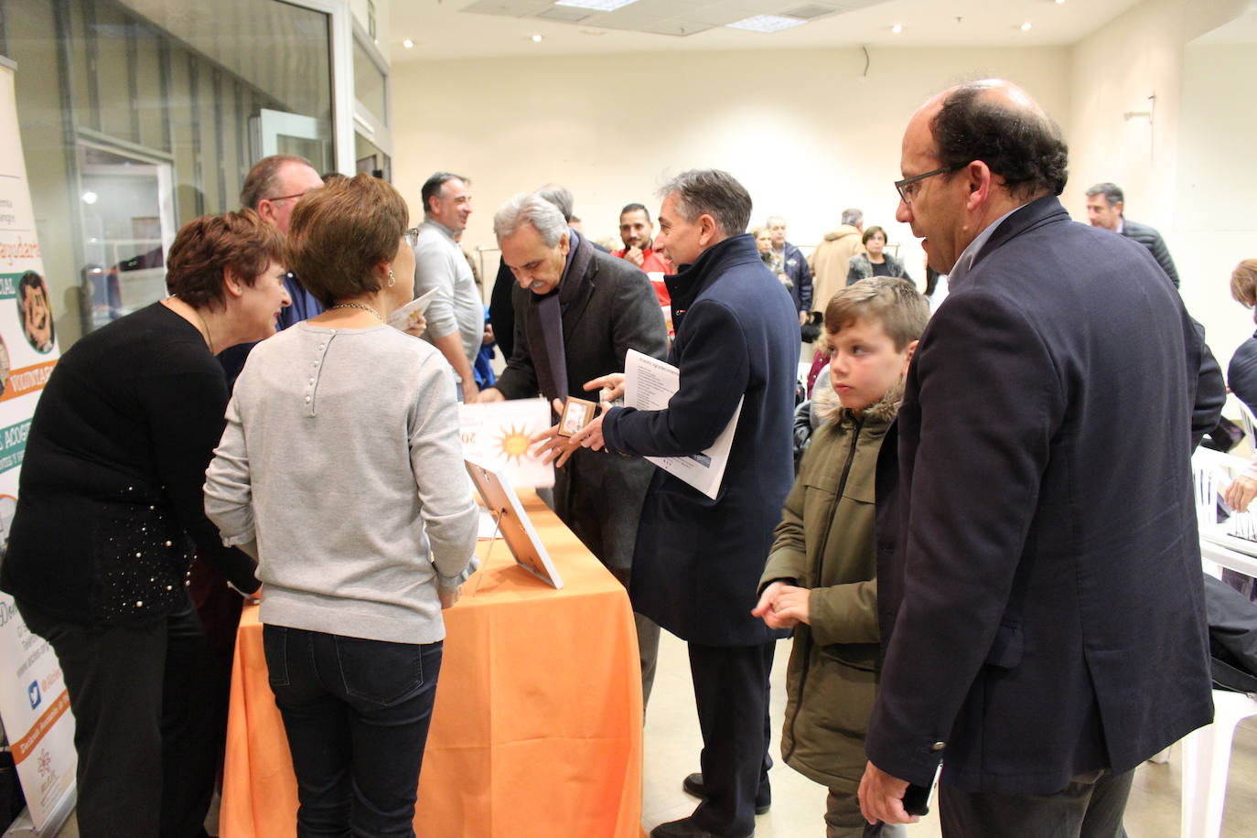 Fotos: Presentación del calendario de Alcles