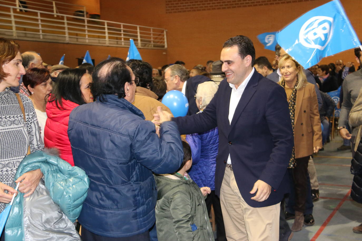 Fotos: Cierre de campaña del PP de León