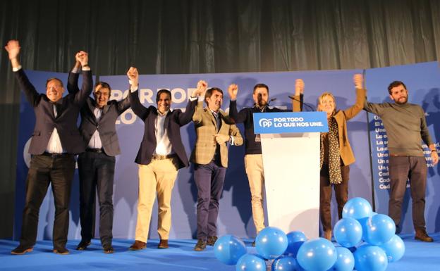 Inicio del cierre de campaña del PP. 