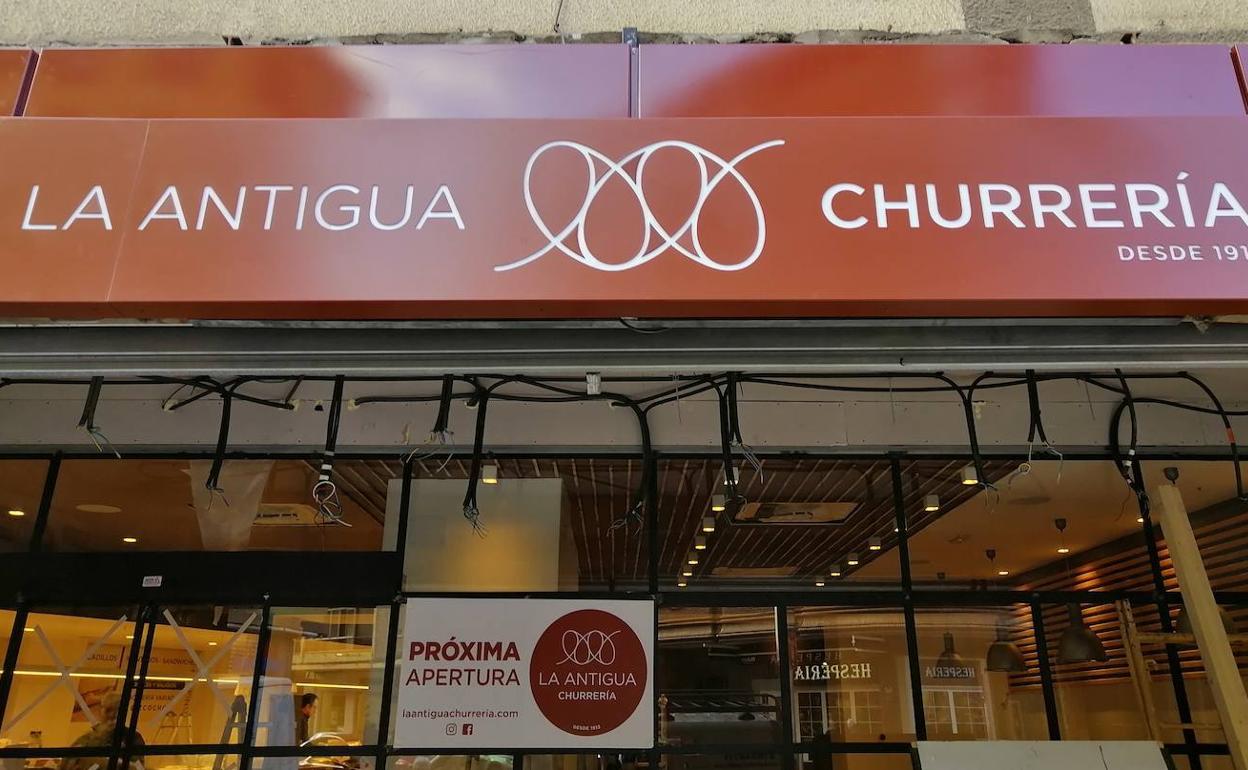 La nueva fachada de la churrería.