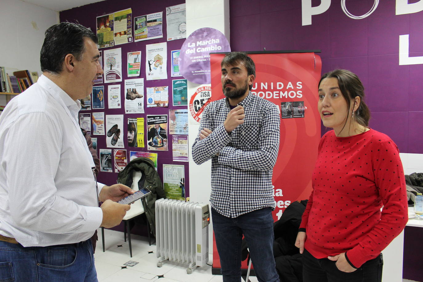 Fotos: Unidas Podemos sigue el recuento de las Elecciones Generales