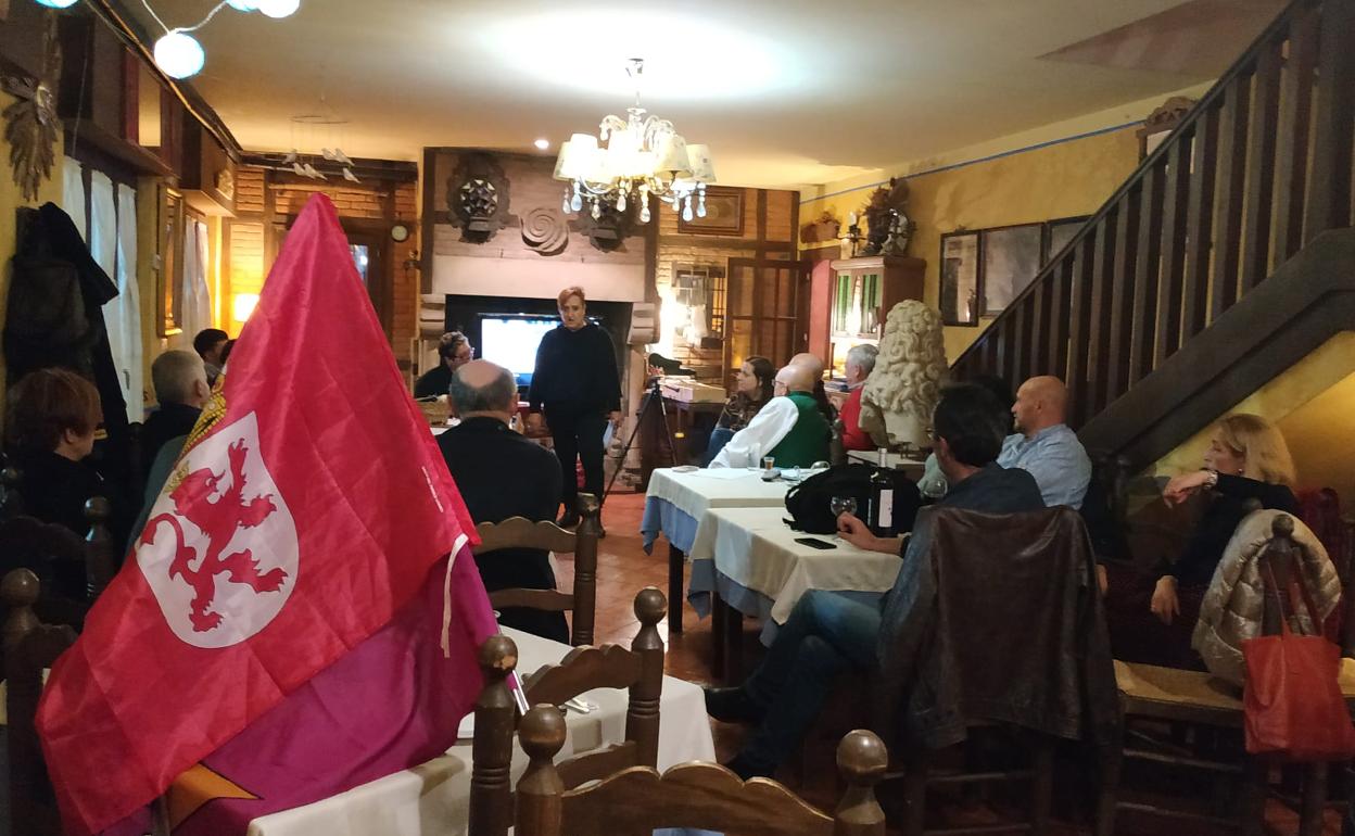 Conceyu País Lliones celebra su primer año de andadura