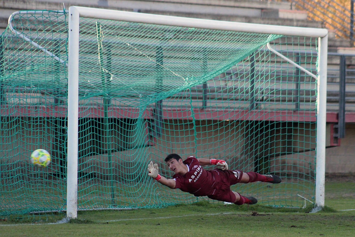 El Júpiter y el Almazán se enfrentaron en un choque de Tercera División