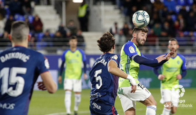 Derrota de la Ponferradina en su visita al Alcoraz de Huesca por 2-0