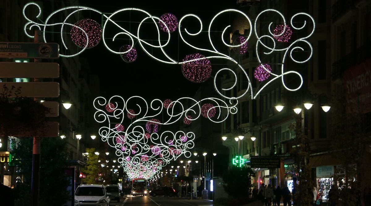 Fotos: Encendido de las luces de Navidad de León