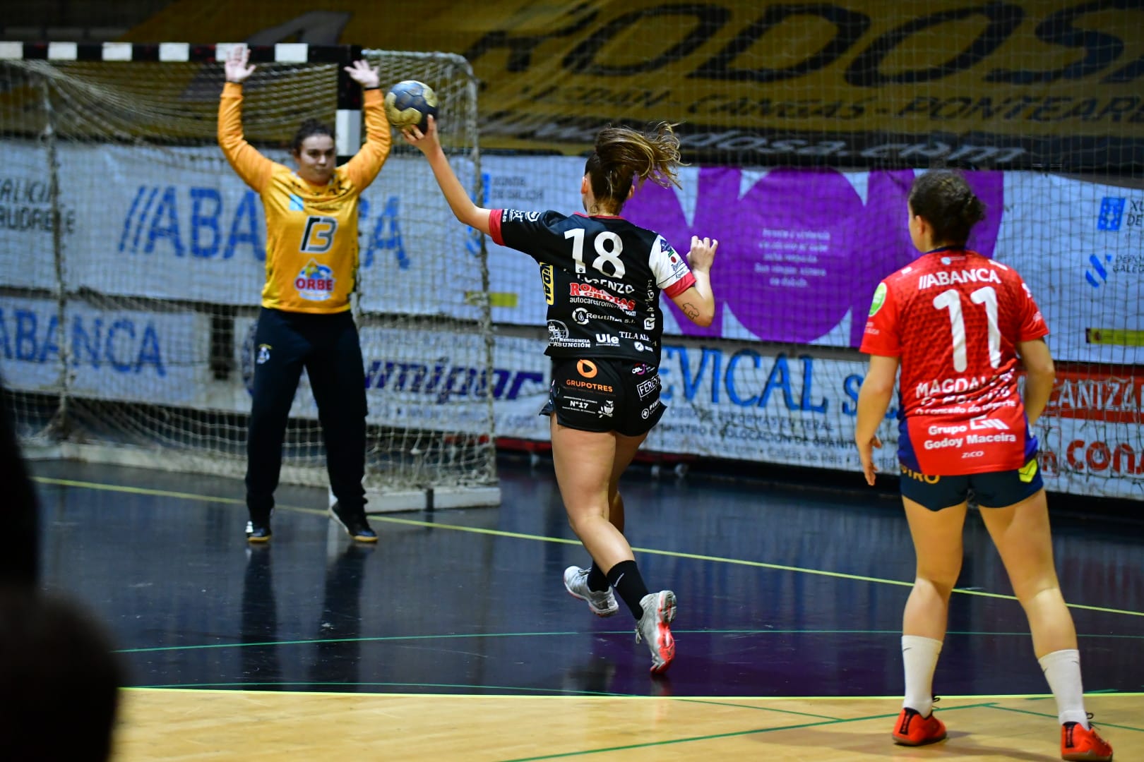 Fotos: Derrota del Rodríguez Cleba ante Porriño