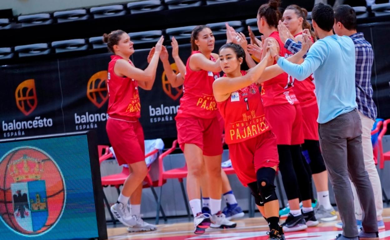 El Embutidos Pajariel calibra su mejoría en Valencia