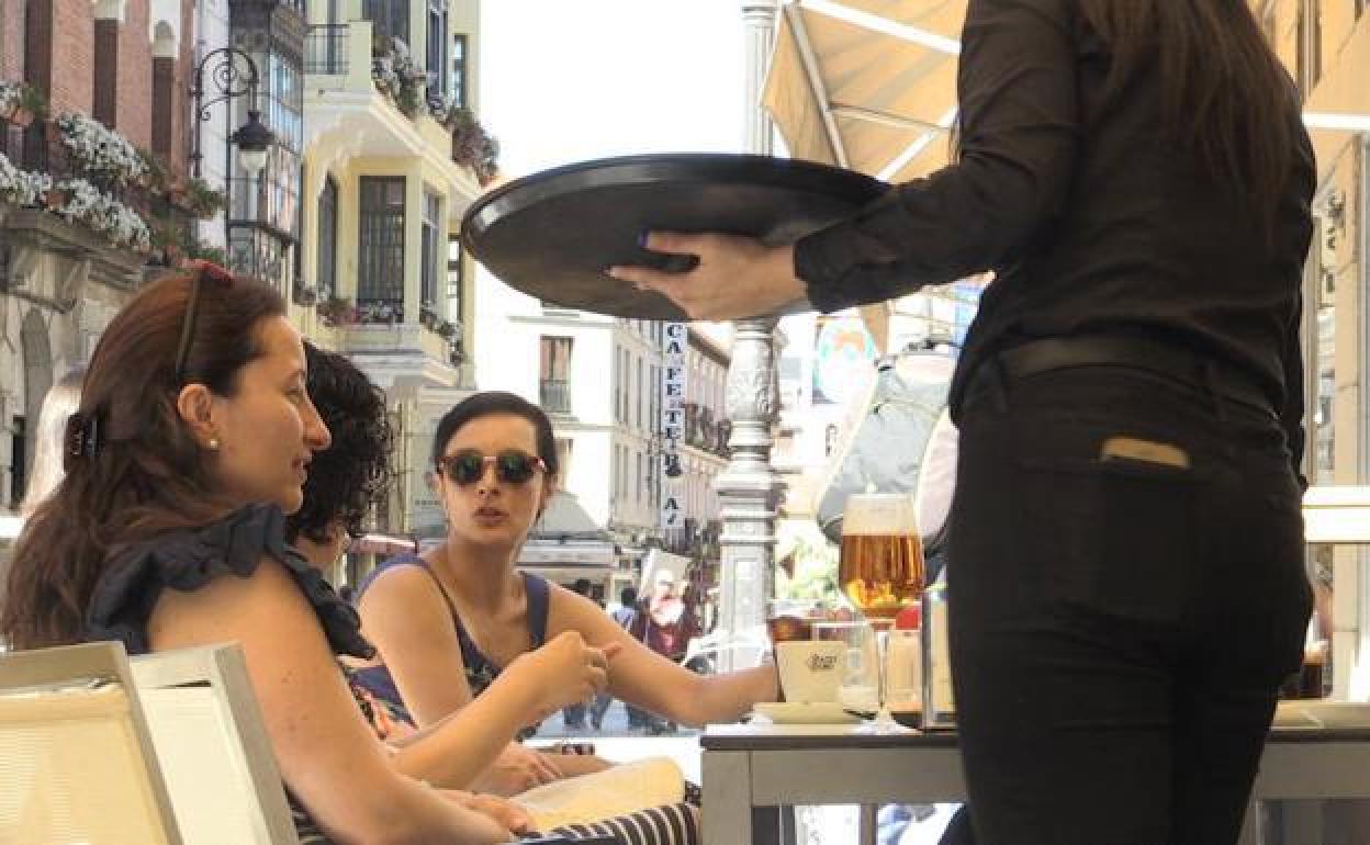 La temporalidad se 'asienta' en León: el 30% de los contratos ha sido para menos de una semana en 2019