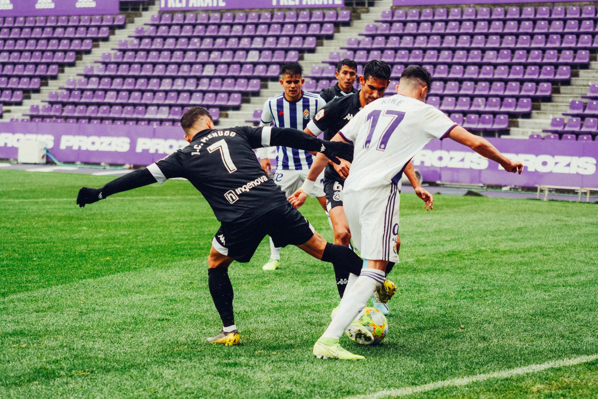 Fotos: Las imágenes del Valladolid B-Cultural