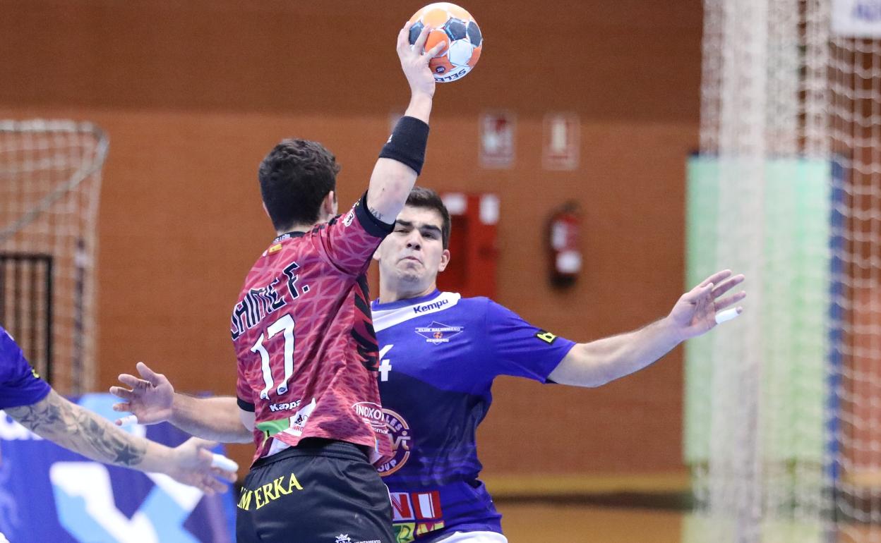 Jaime Fernández, en un lance del partido.