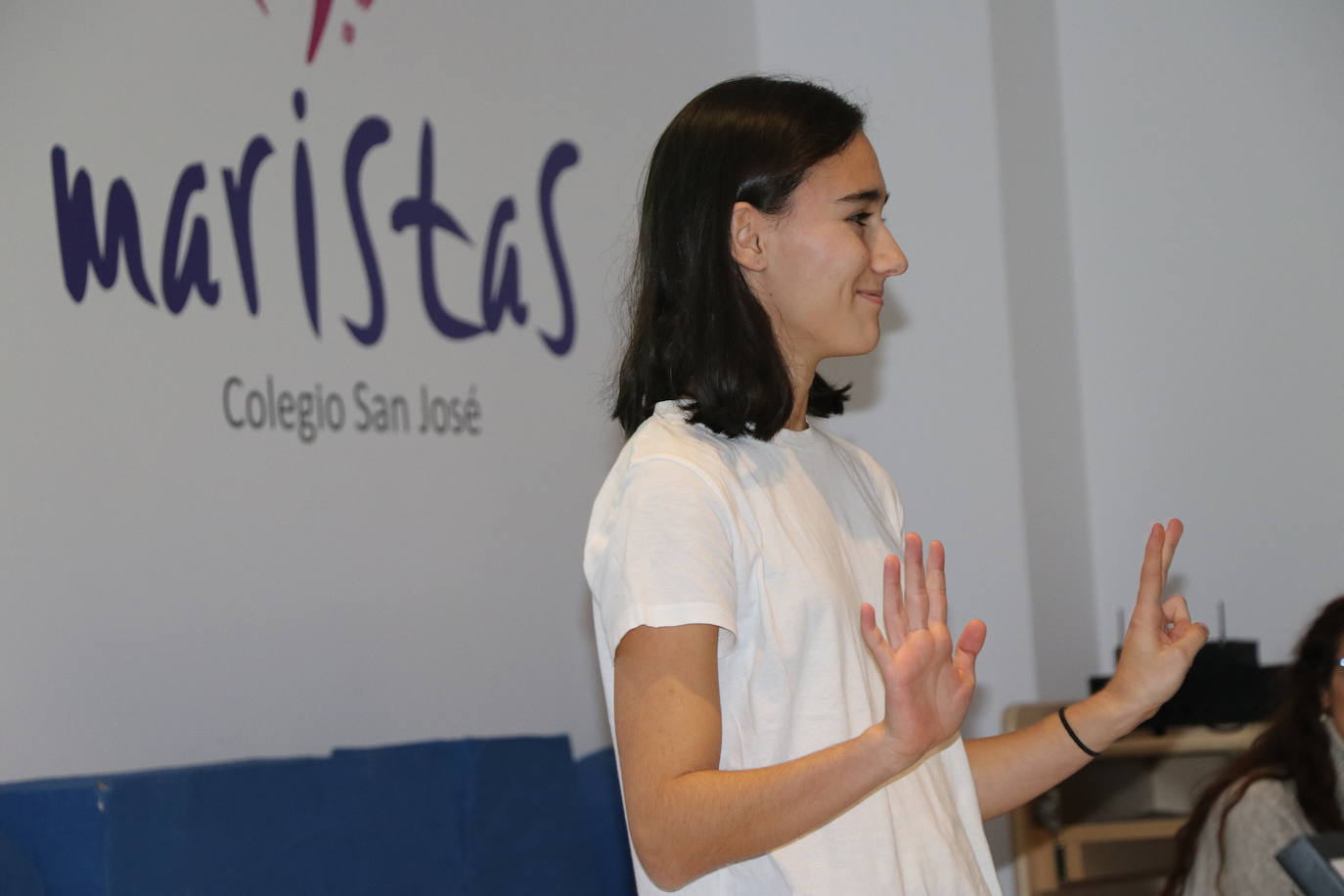 Fotos: Los alumnos de los Maristas crean su propia Constitución