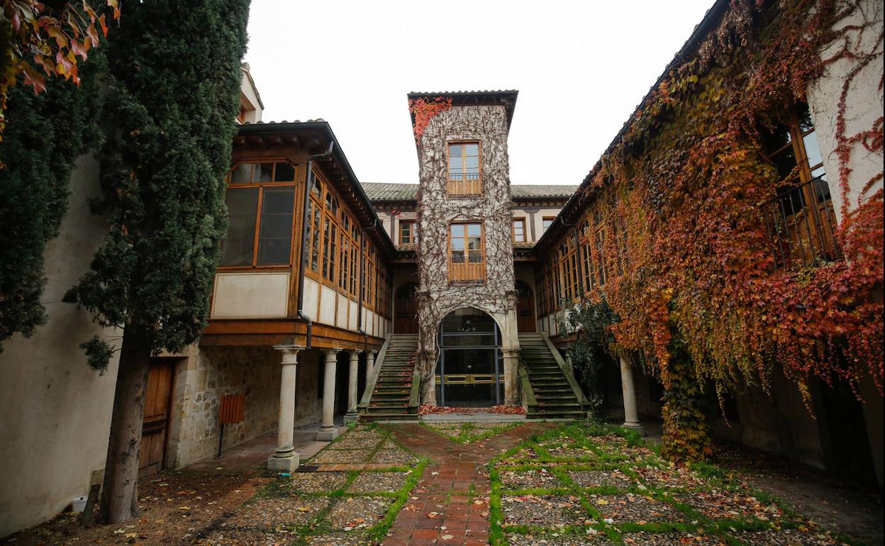 Fachada de la Fonda Veracruz, que será la futura sede del Centro de Recepción de Visitantes.