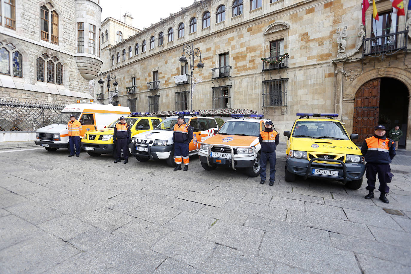 La ciudad de León muestra en una exposición los recursos de los que dispone este cuerpo y rendirá homenaje a los voluntarios más veteranos