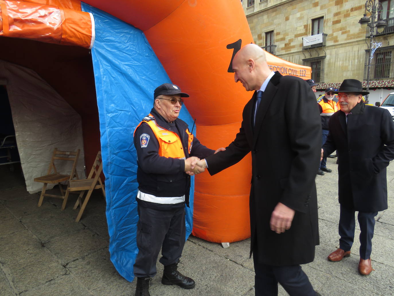 La ciudad de León muestra en una exposición los recursos de los que dispone este cuerpo y rendirá homenaje a los voluntarios más veteranos