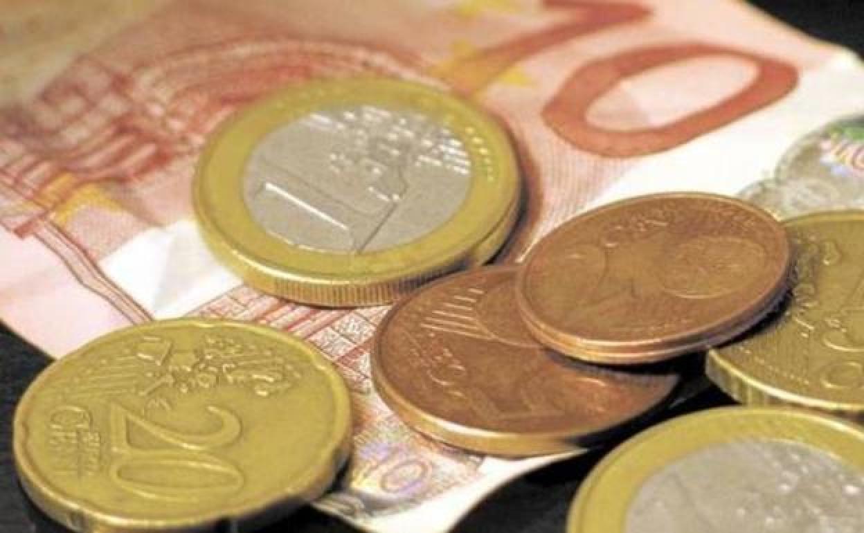 Castilla y León reduce su nivel de endeudamiento hasta el 21,1% sobre el PIB, tres puntos por debajo de la media de España