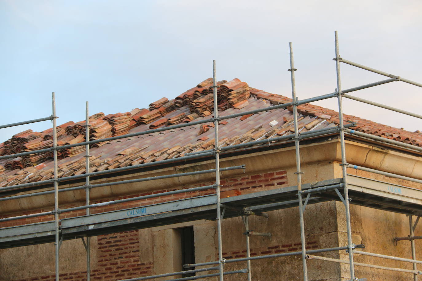 Fotos: Obras en la panera del Monasterio de Sandoval