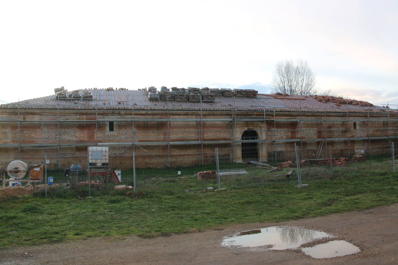 Fotos: Obras en la panera del Monasterio de Sandoval