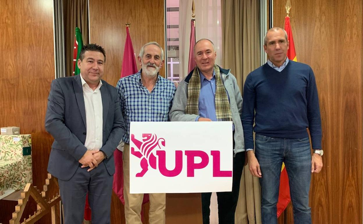 «Estamos aquí para romper esta comunidad, pero será difícil», asegura Luis Mariano Santos