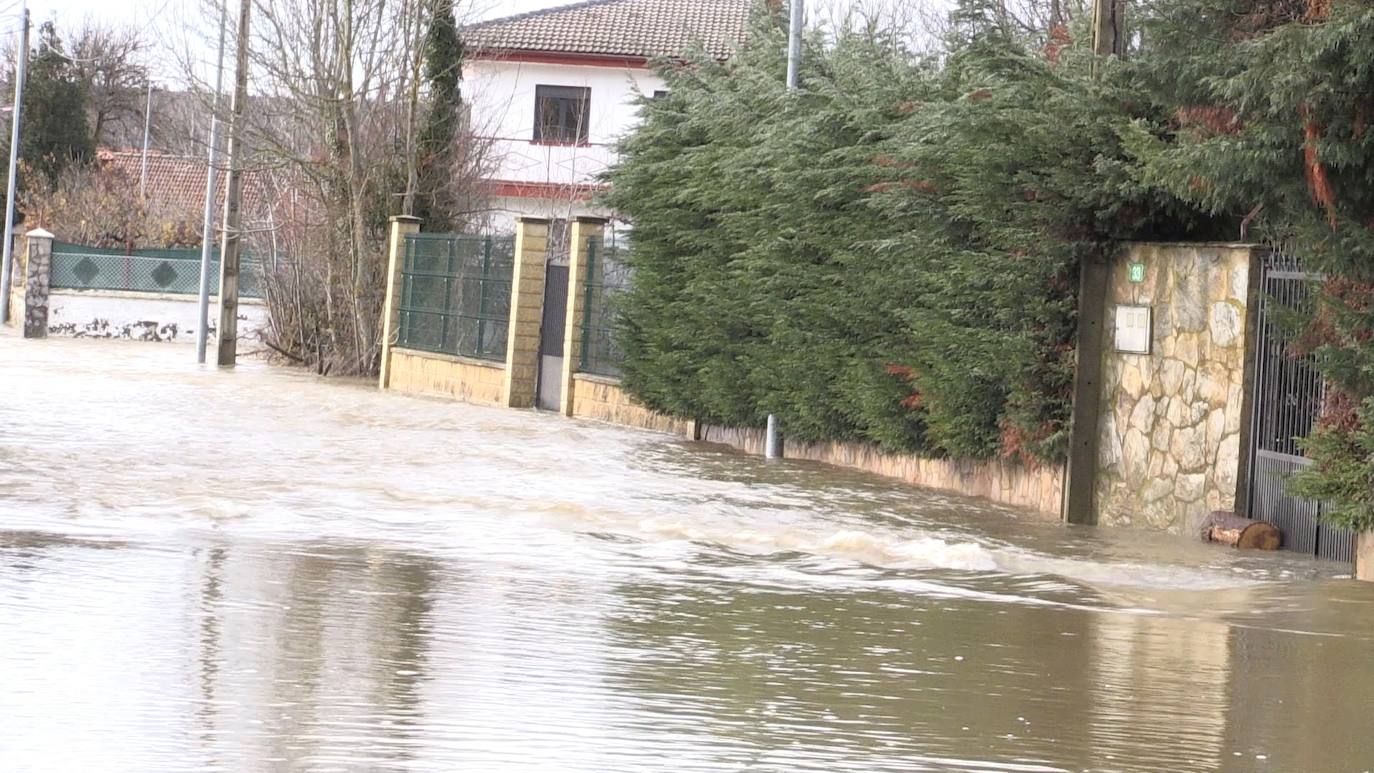 Fotos: Villaverde de Arriba, bajo el agua