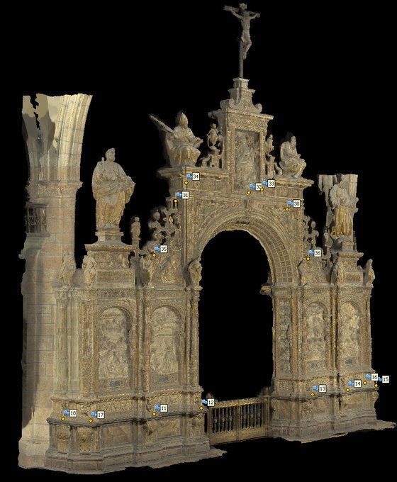 Fotos: Del rosetón al trascoro, la Catedral de León no termina las obras