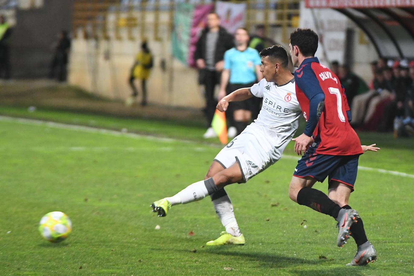 Fotos: Las mejores imágenes del Cultural - Osasuna B