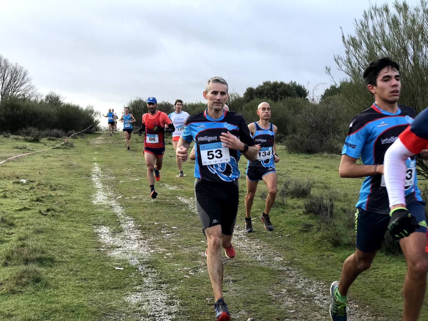 Fotos: Las mejores imágenes del Cross Navideño de Lorenzana