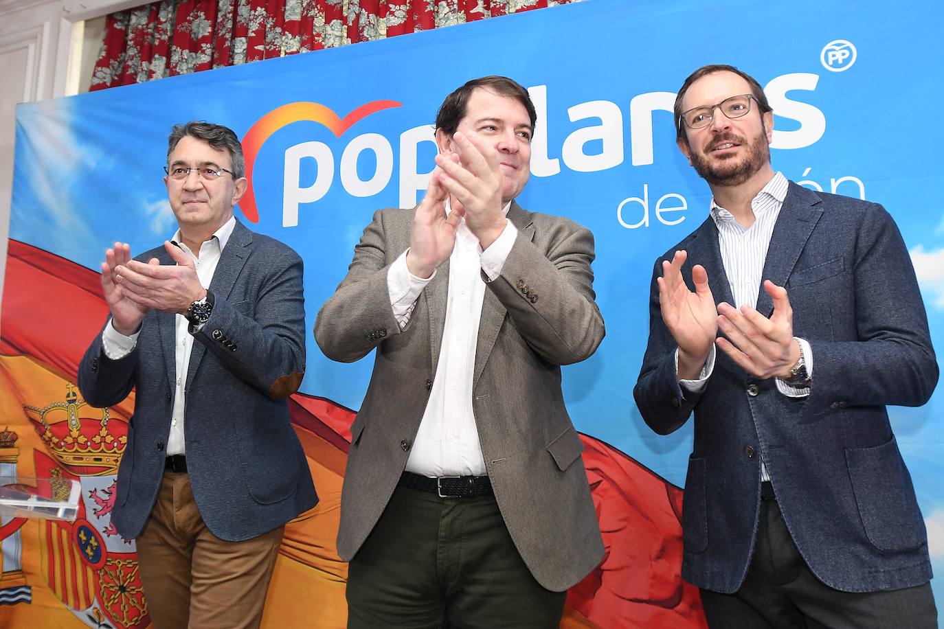 Juan Martínez Majo, Alfonso Fernández Mañueco y Javier Maroto, en la comida. 