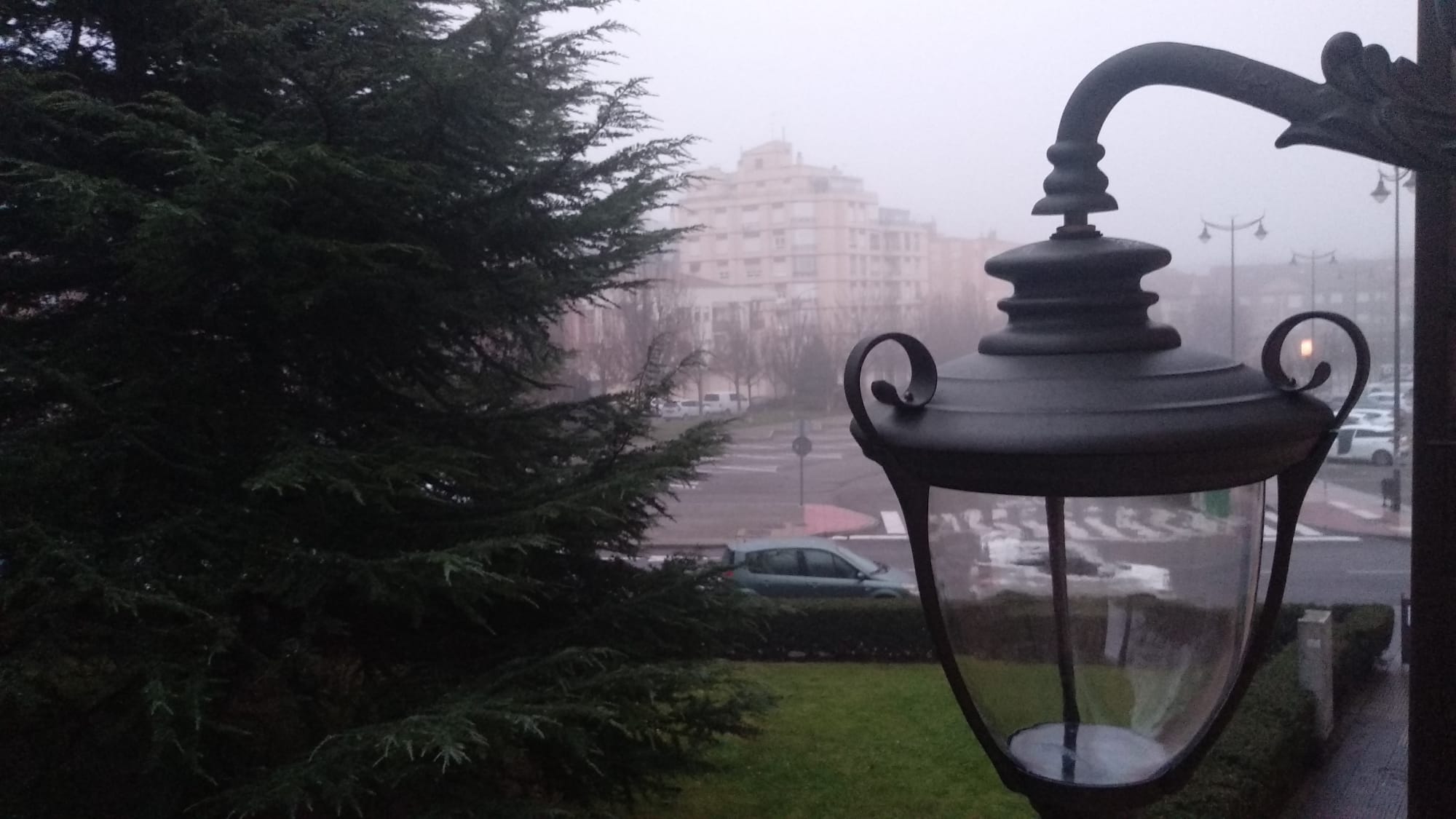 Fotos: León amanece con niebla en Nochebuena