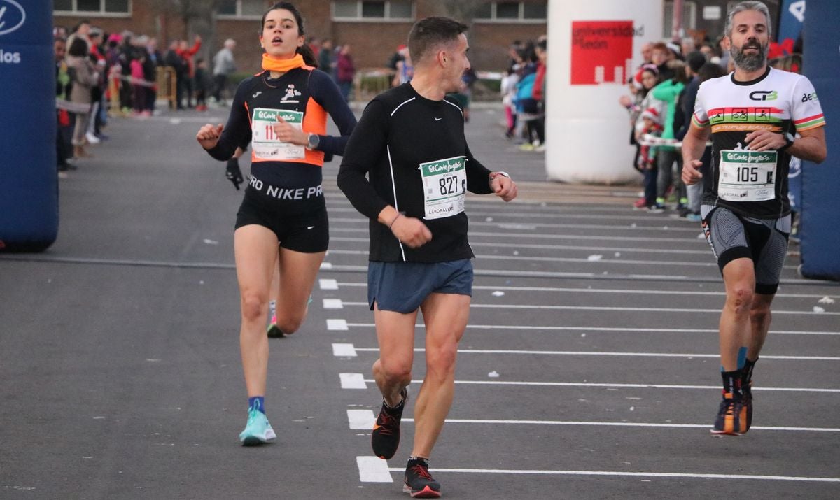 Jorge Blanco fue el vencedor de la San Silvestre de León 2019, seguido de Sergio Alegre y Álvaro Gutiérrez en un recorrido tradicional por la ciudad de 7 kilómetros que finalizó en el aparcamiento del Palacio de los Deportes.