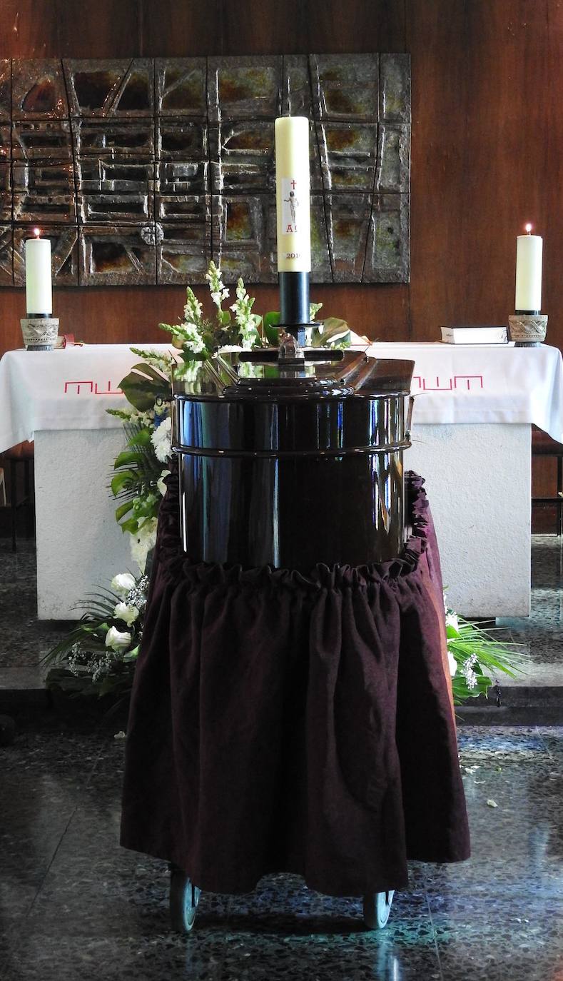 Fotos: Funeral en León por el claretiano Luis Villanueva