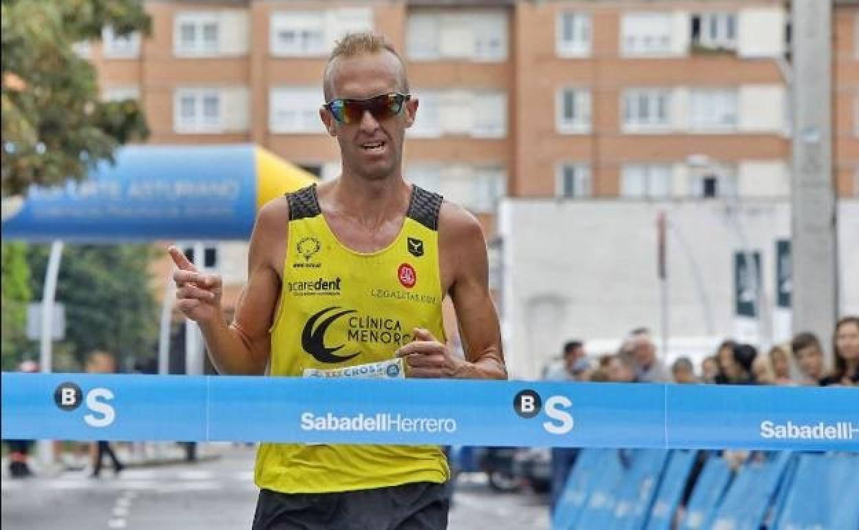 Sergio Sánchez 'barre' en la San Silvestre de Sao Pedro do Sul