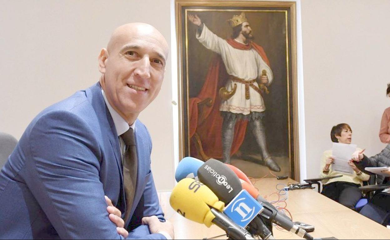 José Antonio Diez, durante una rueda de prensa.